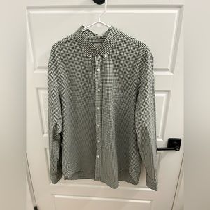 J.Crew Men’s stretch secret wash button down shirt